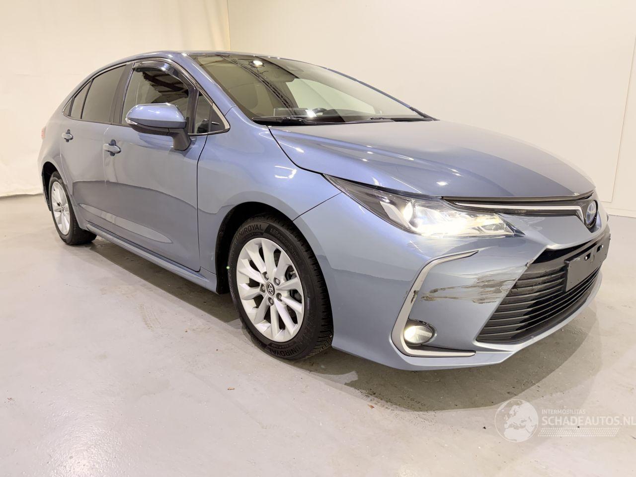Toyota Corolla Sedan 1.8 VVT-i Hybrid Comfort