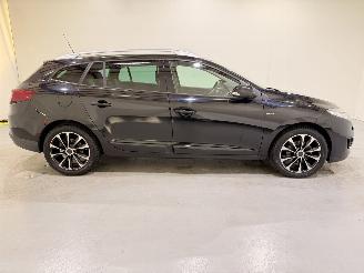 Renault Mégane Estate 1.5 dCi BOSE Pano/Clima picture 25