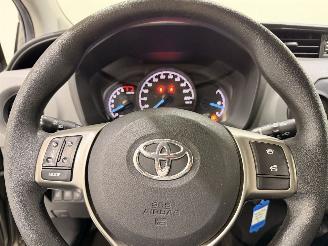 Toyota Yaris HB 1.0 VVT-i Aspiration picture 24