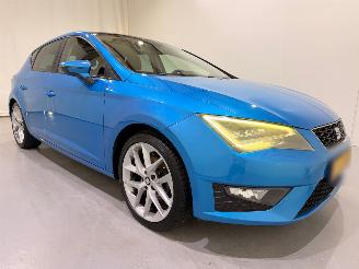 skadebil auto Seat Leon 1.4 TSI FR Business Pano/Clima 2013/10
