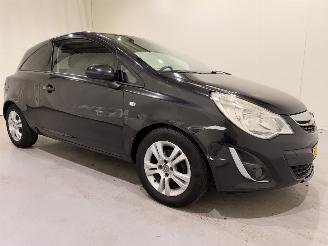 Unfallwagen Opel Corsa 1.3 CDTI Anniversry Edition Navi 2012/3