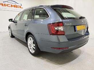 Skoda Octavia Combi 1.0 TSI Business Ed. Plus picture 4