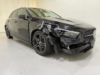 skadebil auto Mercedes A-klasse HB A200d AMG Premium Plus Night 2024/12