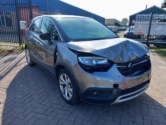 Salvage car Opel Crossland Crossland (X), SUV, 2017 1.2 12V Euro 6 2017/11