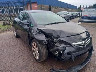 Auto da rottamare Opel Astra Astra J GTC (PD2/PF2), Hatchback 3-drs, 2011 / 2018 1.4 Turbo 16V ecoFLEX 140 2014/11