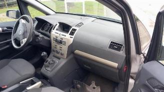 Opel Zafira Zafira (M75), MPV, 2005 / 2015 1.8 16V Ecotec picture 10