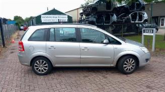 Opel Zafira Zafira (M75), MPV, 2005 / 2015 1.8 16V Ecotec picture 8