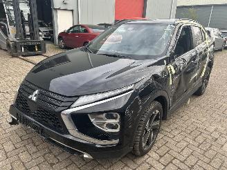 uszkodzony samochody osobowe Mitsubishi Eclipse Cross 2.4 Plug in Hybrid Intense +  Automaat  ( Nw prijs 44000,00 ) 2023/8