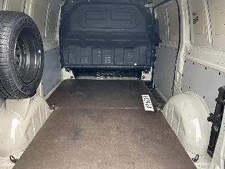 Mercedes Vito 109 CDI  Lang picture 6
