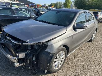 Avarii autoturisme Mercedes A-klasse 180 Ambition   (  78821 Km ) 2016/5