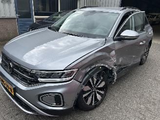 Auto incidentate Volkswagen T-Roc 1.0 TSI    Move 2023/9