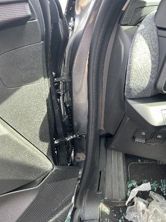 Renault Mégane E-Tech Charge Equilibre picture 11