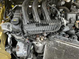 Peugeot 208 1.2 PureTech Active picture 4