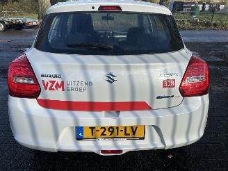 Suzuki Swift 1.2 Hybrid Comfort picture 5