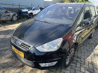 skadebil auto Ford Galaxy 2.0 SCTI  Titanium Automaat  ( 7 Persoons ) 2011/4