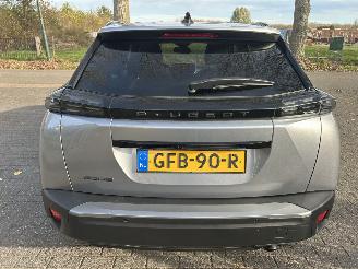 Peugeot 2008 1.2 PureTech  Allure picture 8