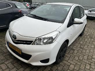 Toyota Yaris 1.0 VVT-I  Now picture 1