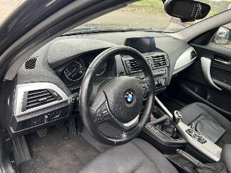 BMW 1-serie 116i   5 drs - schuifdak picture 14