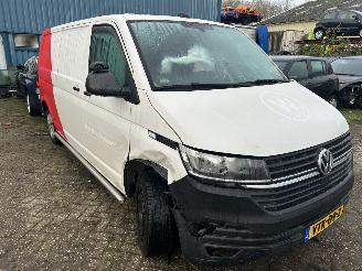 Volkswagen Transporter 2.0 TDI picture 3