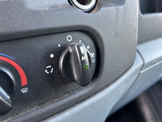 Ford Transit 280 M  2.2 TDCI picture 10