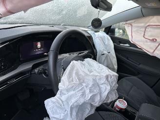 Volkswagen Golf 1.4 e PHEV  Style Automaat  ( 5 Drs- Panoramadak ) picture 19