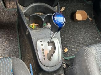 Toyota Yaris 1.5 Hybrid  Automaat picture 12