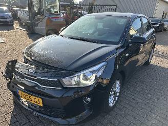 Vaurioauto  passenger cars Kia Rio 1.0 T-GDI 2020/8