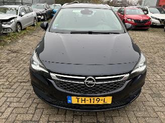 Opel Astra Stationcar  1.0 Innovation picture 2