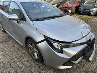 Toyota Corolla Touring Sports 1.8 Hybrid Business Automaat picture 4