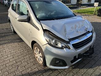 Peugeot 108 1.0 VTI  Blue Lion picture 3