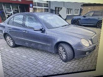 skadebil auto Mercedes E-klasse 220 CDI  Sedan Automaat Elegance 2009/1