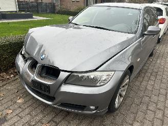 Schadeauto BMW 3-serie 316i Stationcar 2010/10