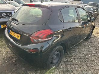 Peugeot 208 1.0 PureTech Access picture 5