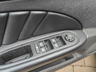 Alfa Romeo 159 1.9 JTS Distinctive Clima Leer picture 17