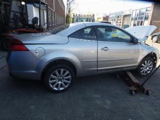 demontáž osobní automobily Ford Focus Focus 2 C+C, Cabrio, 2006 / 2010 2.0 TDCi 16V 2010