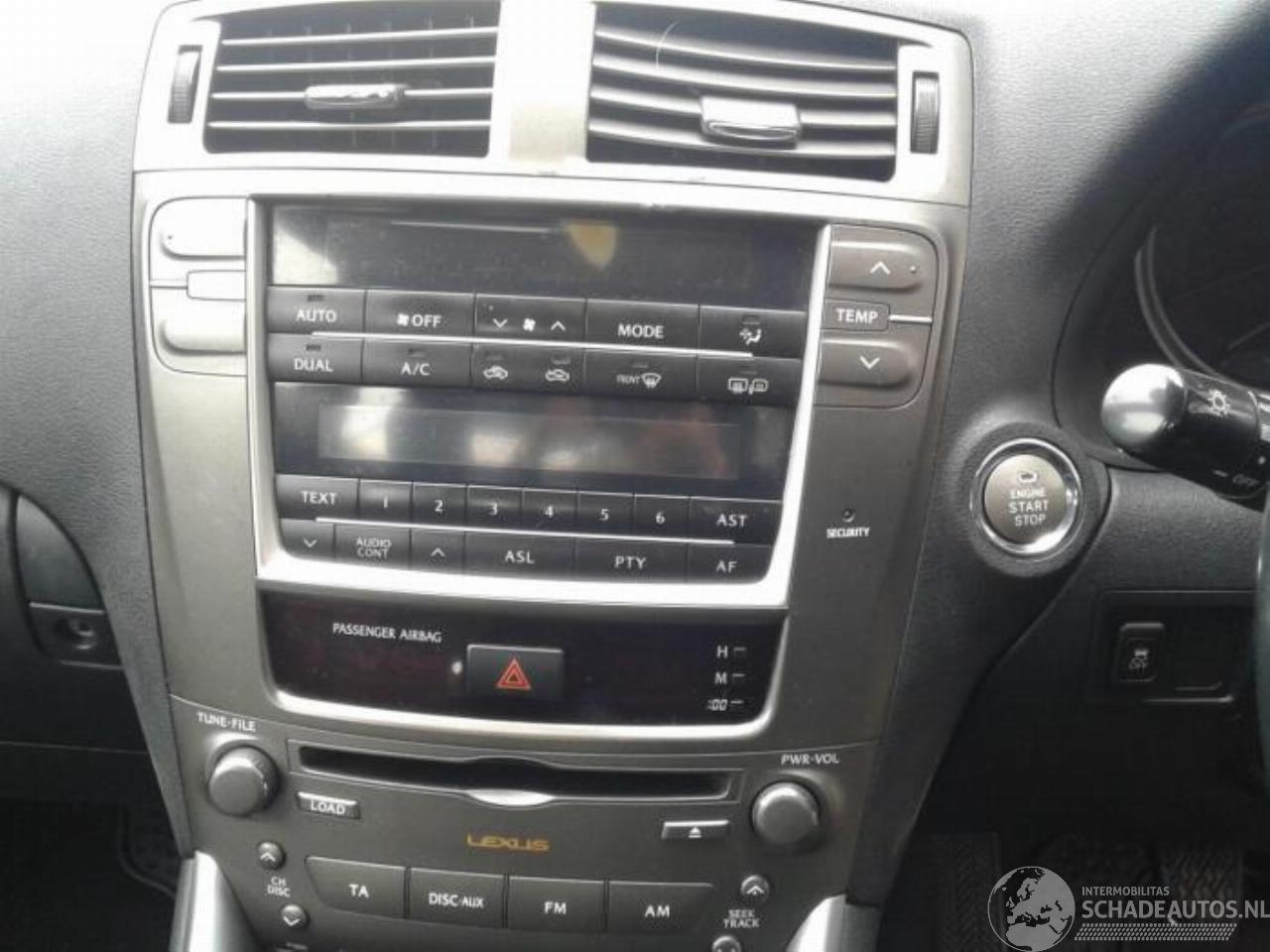 Lexus IS IS (E2), Sedan, 2005 / 2013 220d 16V