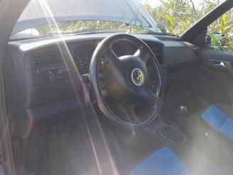 Volkswagen Golf Golf III Cabrio Restyling (1E7), Cabrio, 1998 / 2002 2.0 picture 12