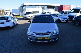  Opel Corsa 1.2 16V TWINPORT 3 DEURS 2005/6