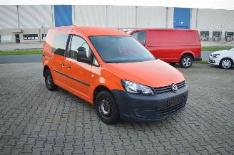 Schadeauto Volkswagen Caddy 1.6 TDI 55 KW EURO 5 2011/2