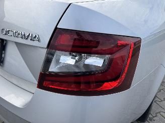 Skoda Octavia 85 KW LIMOUSINE FACELIFT AMBITION KLIMA picture 14