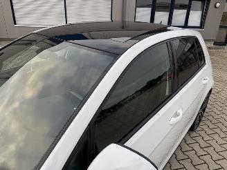 Volkswagen Golf 2.0 GTD LED PANORAMADACH VOLL picture 16