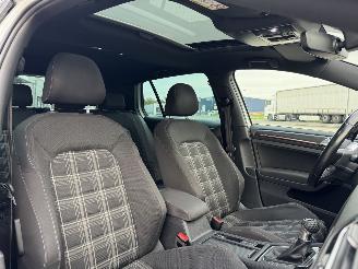 Volkswagen Golf 2.0 GTD LED PANORAMADACH VOLL picture 12