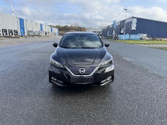 Voiture accidenté Nissan Leaf NAVIGATION KLIMA SITZHEIZUNG TOP ZUSTAND 2018/12