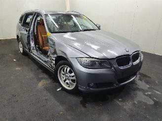 demontáž osobní automobily BMW 3-serie E91 LCI 316I Business Line 2010/3