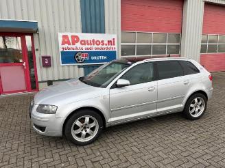 Uttjänta bilar auto Audi A3 A3 Sportback (8PA), Hatchback 5-drs, 2004 / 2013 1.6 FSI 16V 2007/7
