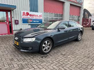 Damaged car Audi A5 SPORTBACK 2.0 TFSI 2010/9