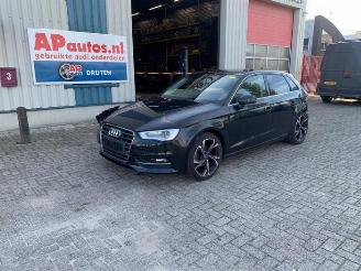 demontáž osobní automobily Audi A3 A3 Sportback (8VA/8VF), Hatchback 5-drs, 2012 / 2020 1.4 TFSI 16V 2013/4