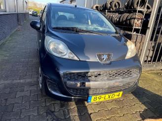 Vrakbiler auto Peugeot 107 107, Hatchback, 2005 / 2014 1.0 12V 2010/7