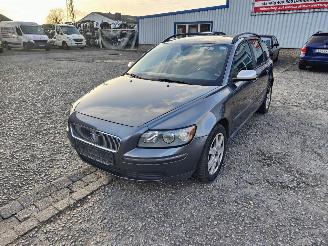 Auto da rottamare Volvo V-50 2.0D Grijs 45500 Onderdelen D4204T Motor 2006/3