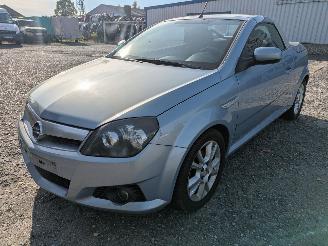 Dezmembrări autoturisme Opel Tigra Twin Top 1.4 Aeroblau  Mi2 4MU Z42T 2005/5